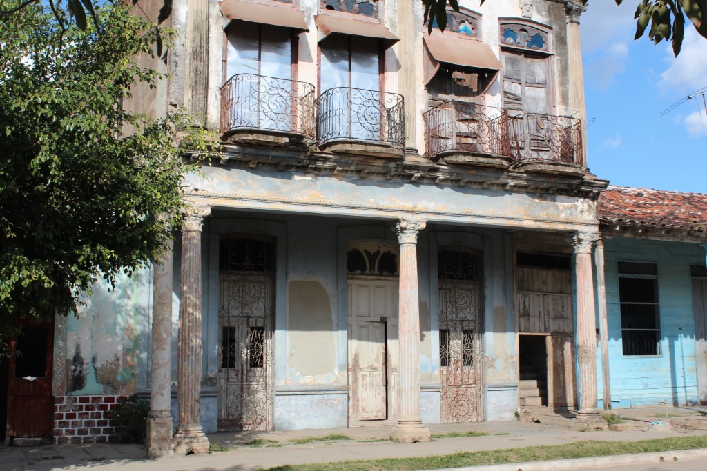 Building in Placetas, Cuba