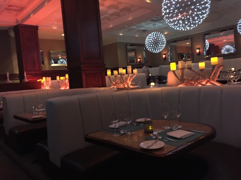Ocean2000 Restaurant Indoor Seating, Pelican Grand Beach Resort, Fort Lauderdale 