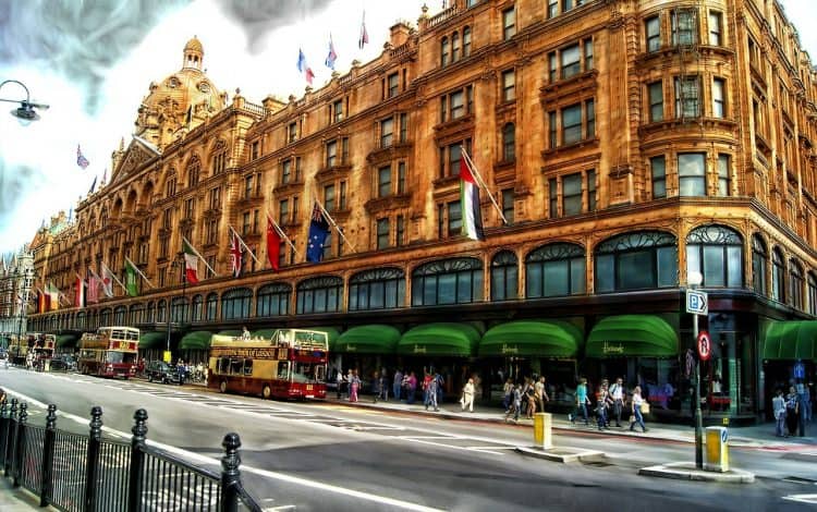 Top 5 Luxury Shops You Can’t Miss in London