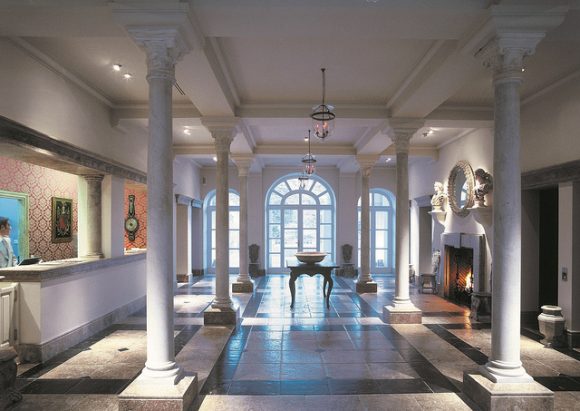 Lobby Area - Image Villa Padierna Hotel Palace