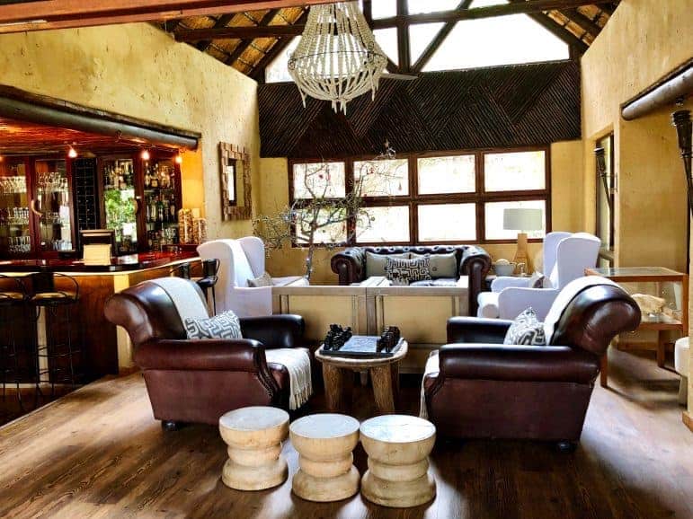 Pondoro Safari Game Lodge