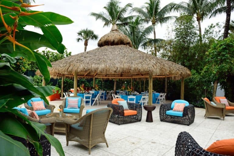 Top 3 Best Beachside Tiki Bars in Florida