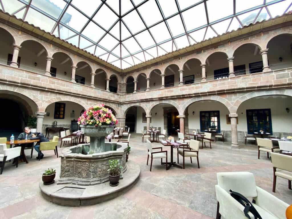 Novotel Cusco Hotel Interior Courtyard