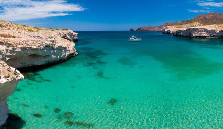 Experience A Blissful Winter Yacht Rental In Mexico