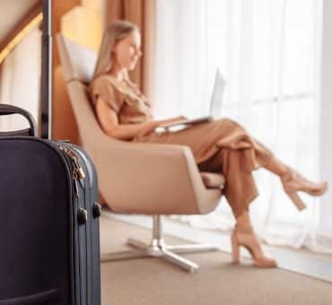 How Your Appearance Impacts Your Travel Experience