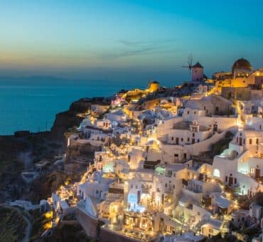Santorini in the Fall: What to Know For a Dreamy Stay