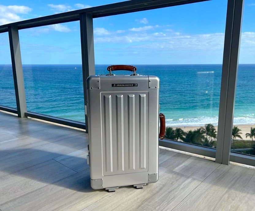 Who else is looking forward to more travel in 2022? 🧳 

I’m absolutely in love with my new @sterlingpacific1907 aluminum carry-on. Not only is it effortlessly chic, but this suitcase is incredibly designed to withstand full-time travel. I really appreciate the Italian-made leather handles, it’s just one of the details that make their luggage so luxurious and of the highest quality. Now I just need to decide where I’m off to first - even if it’s just a staycation! 
.
.
.
.
.
#sterlingpacific #luxurystyle #luxurylifestyle #luxurybags #luxurysuitcase #carryonluggage #carryonbag #2022travels #prettylittletrips #luxurytraveler #wheretogonext #luxurytravel #travelblogger #travelcaptures #welivetoexplore #shetravels #flashesofdelight #theglobewanderer #photosinbetween #mytinyatlas #passportready #paradisefound #visitflorida #visitfortlauderdale #visitfl #hellosunny #floridalife #visualcrush #oceanview #prettycity