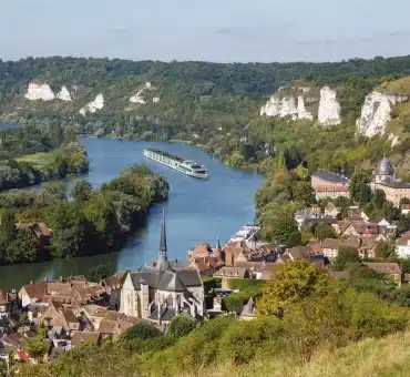 Scenic Cruises Review: Enjoy a Luxury Seine River Cruise in France