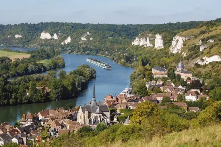 Scenic Cruises Review: Enjoy a Luxury Seine River Cruise in France