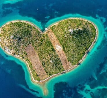 The Ultimate Guide to Romantic Escapes in Croatia