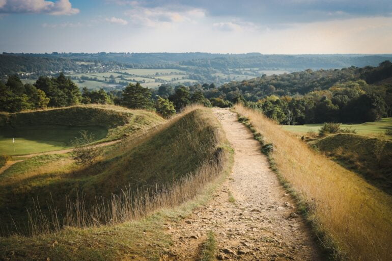 5 Luxury Walking Trails in the UK with Five-Star Lodgings