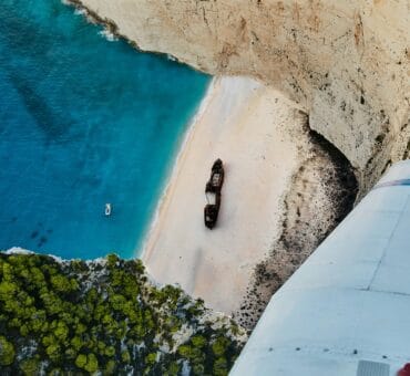 Hidden Gems of the Greek Isles: Exclusive Experiences for the Discerning Private Jet Traveler