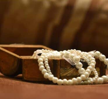 Why Akoya Pearls Are a Must-Have for Your Next Travel Wardrobe