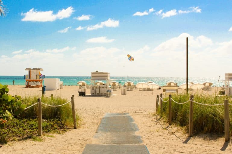 The Best Beaches in Miami and Where to Eat Nearby