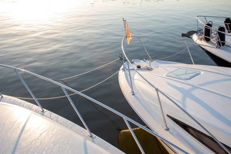 Best Luxury Bowrider Boats: The Ultimate Buyer’s Guide