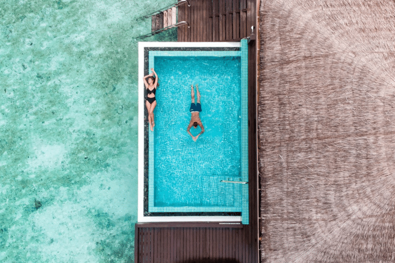 The Pinnacle of Luxury: 5 Ultimate Elite Travel Experiences