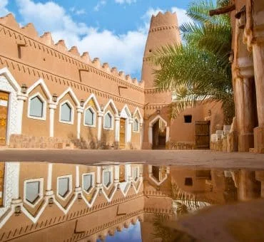 Indulge in Opulence: Exploring the Best Luxury Destinations in Saudi Arabia