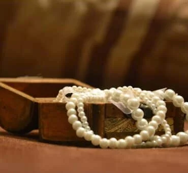Why Akoya Pearls Are a Must-Have for Your Next Travel Wardrobe